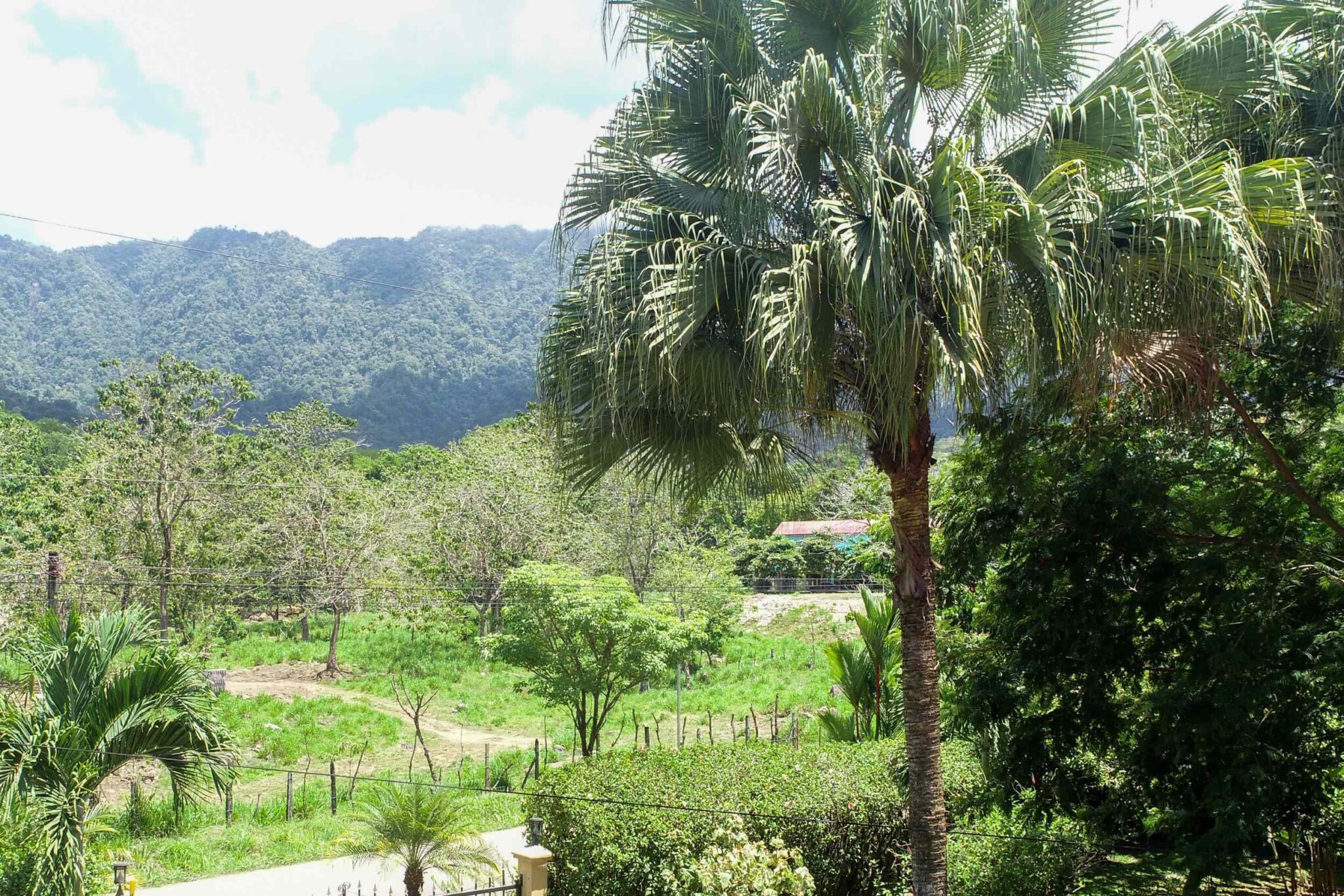 DCIM100MEDIADJI_0577.JPG Easy-Access Home with Beautiful Outdoor Living Space, Pool & Garden in Ojochal Costa Rica