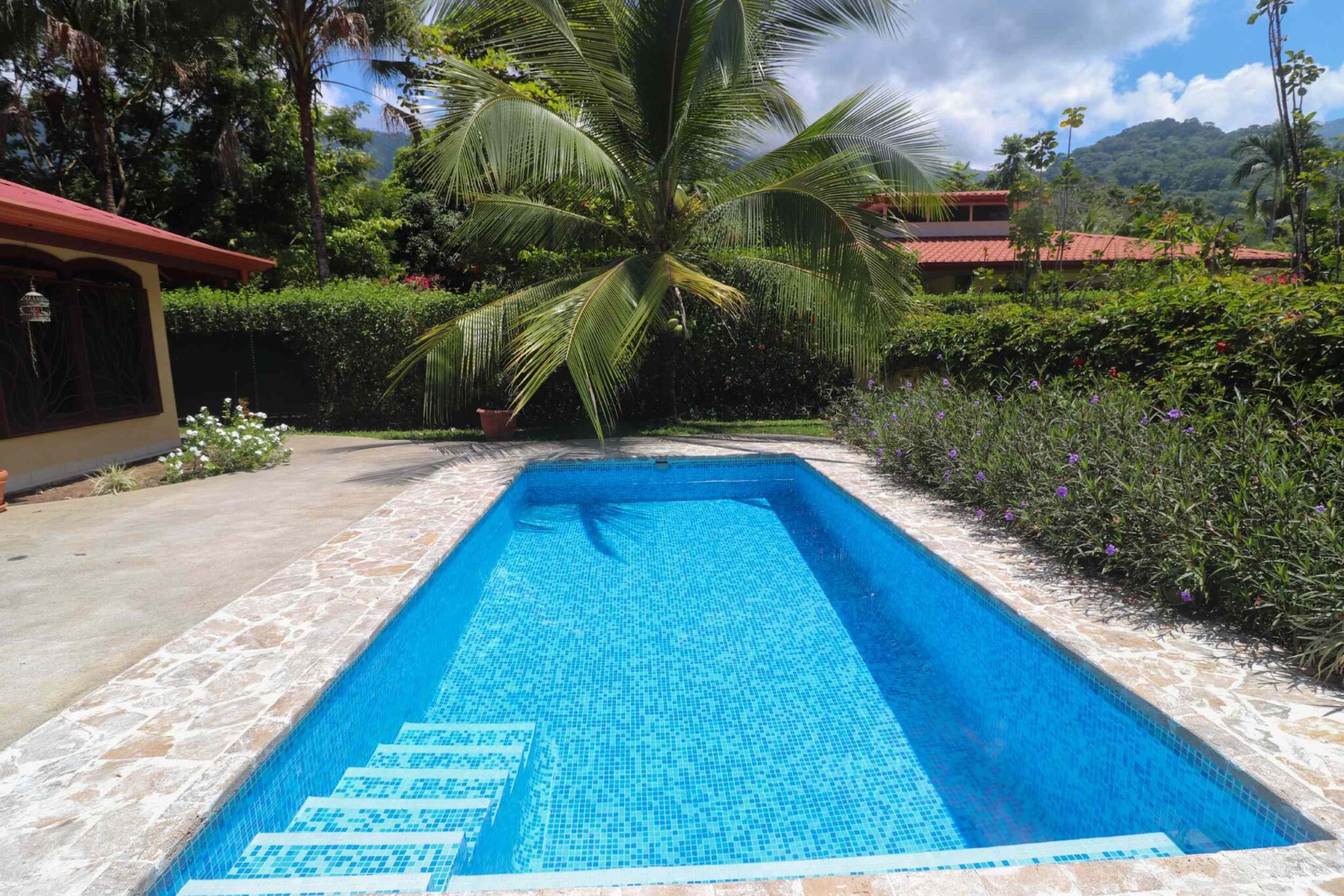 ojochal-calleDelbosque4-1222- (27) Easy-Access Home with Beautiful Outdoor Living Space, Pool & Garden in Ojochal Costa Rica