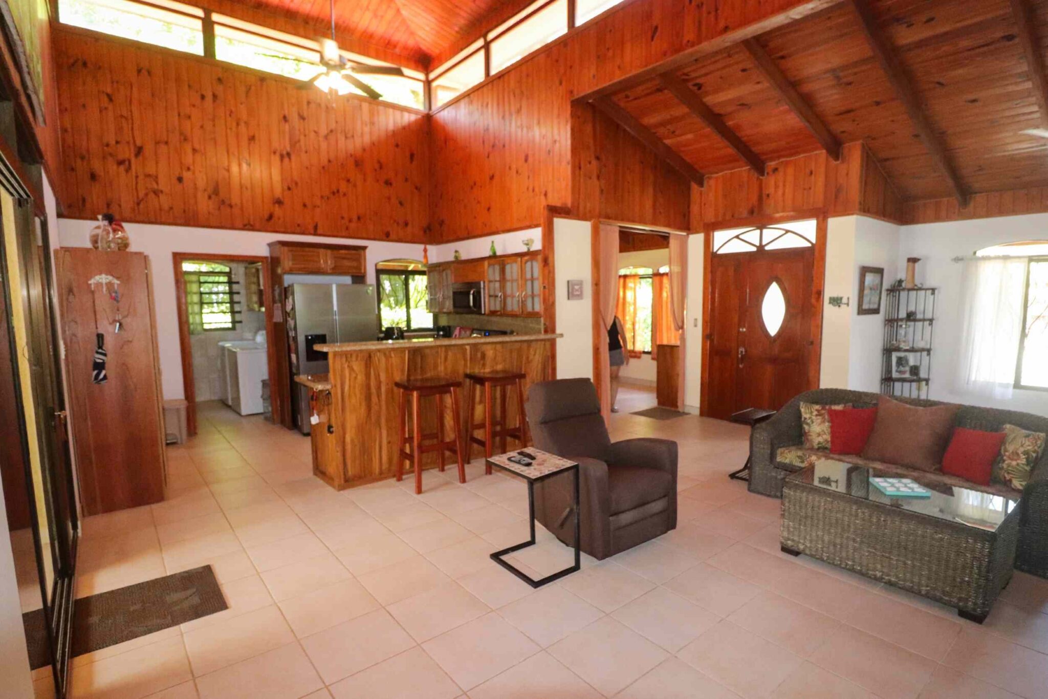 ojochal-calleDelbosque4-1222- (19) Easy-Access Home with Beautiful Outdoor Living Space, Pool & Garden in Ojochal Costa Rica