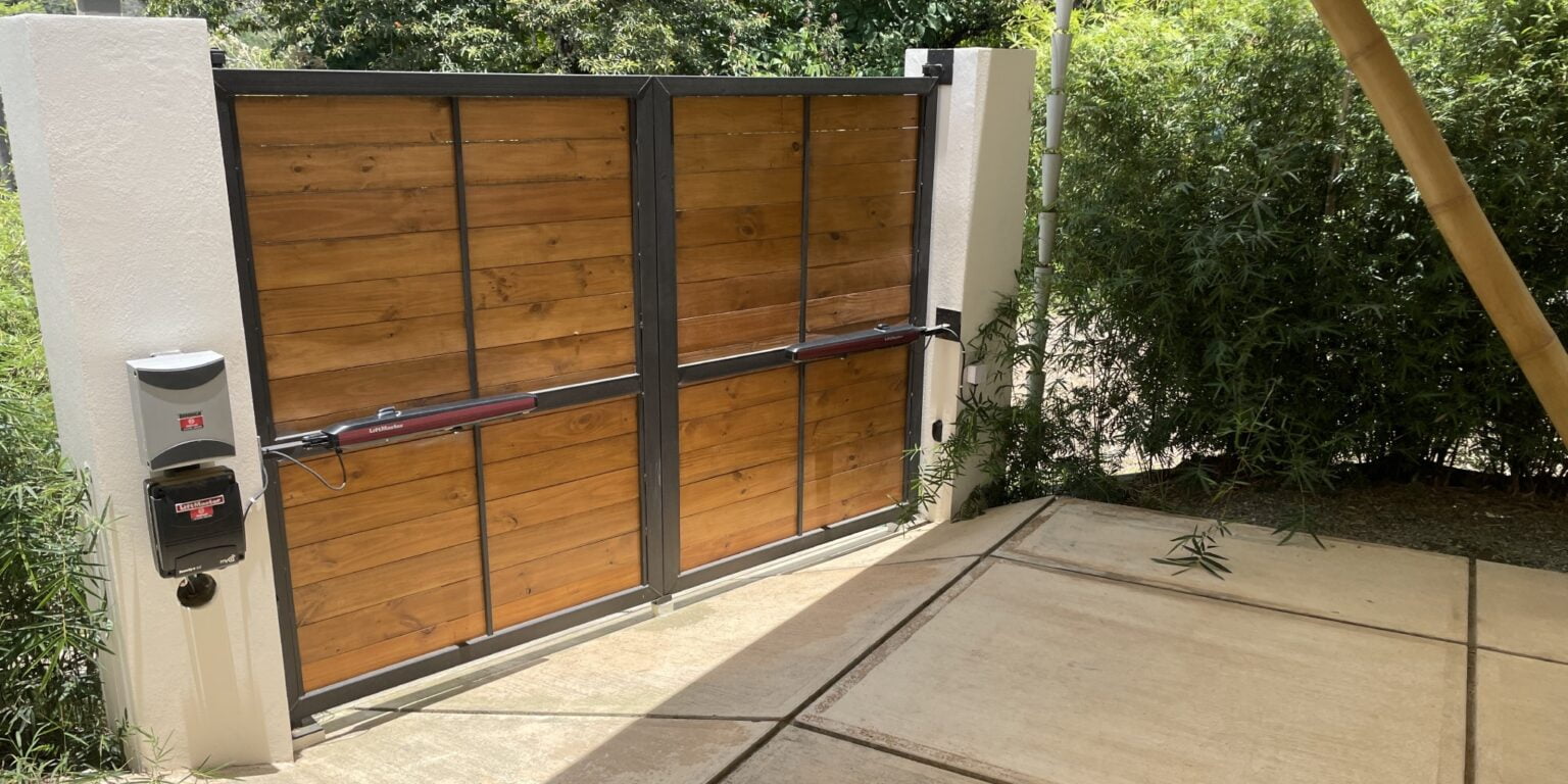 Paradise Found: New-Construction Modern 2-Bedroom Home with Ocean Views & Pool in Ojochal Costa Rica Paradise Found: New-Construction Modern 2-Bedroom Home with Ocean Views & Pool in Ojochal Costa Rica
