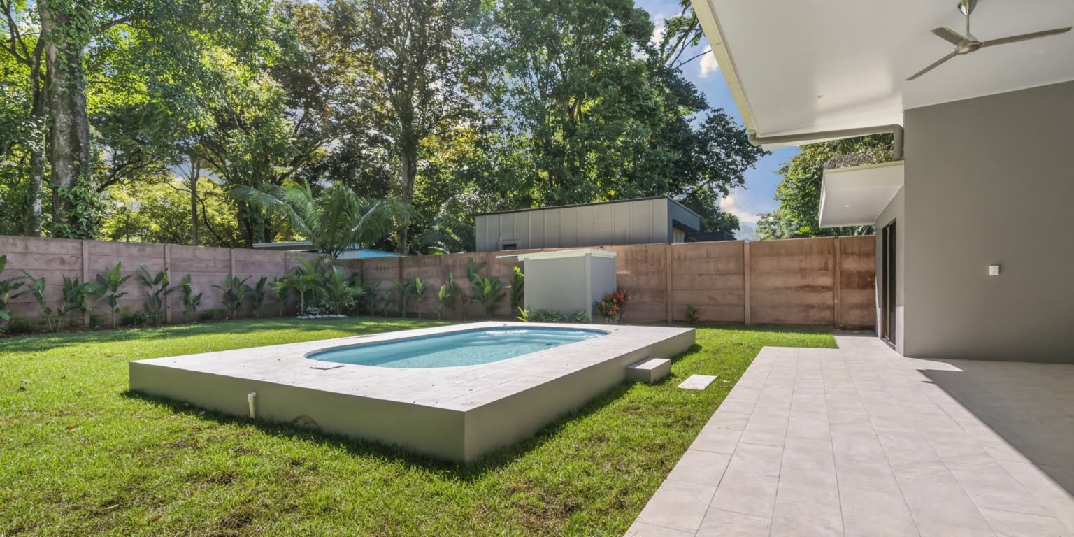 New Modern-Style 3-Bedroom Home with Pool in Easy, Walk-to-Beach Location in Bahia near Uvita Costa Rica New Modern-Style 3-Bedroom Home with Pool in Easy, Walk-to-Beach Location in Bahia near Uvita Costa Rica