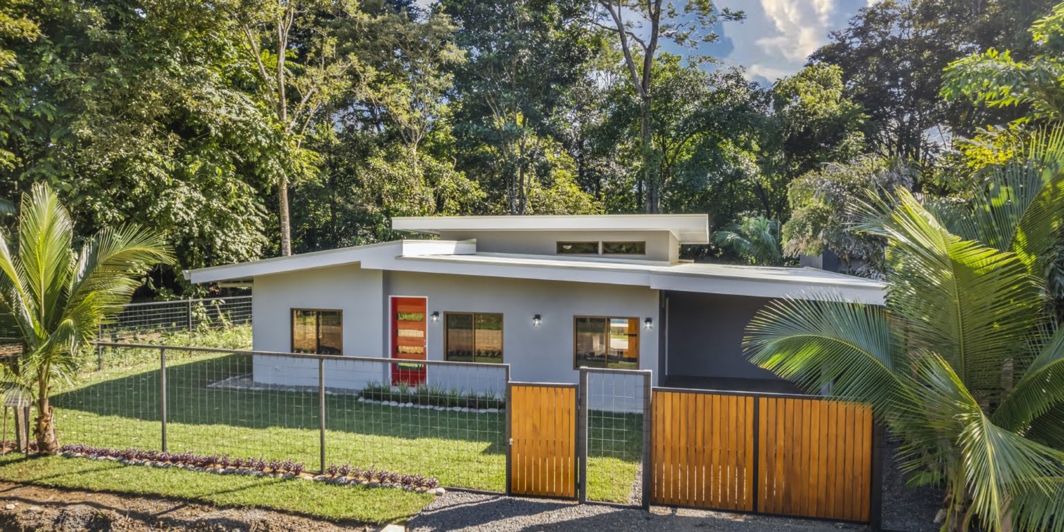 Brand New Modern-Style 3-Bedroom Home with Pool in Easy, Walk-to-Beach Location in Bahia near Uvita Costa Rica Brand New Modern-Style 3-Bedroom Home with Pool in Easy, Walk-to-Beach Location in Bahia near Uvita Costa Rica