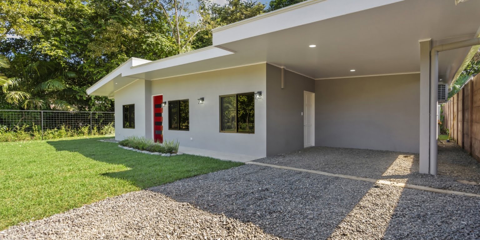 Brand New Modern-Style 3-Bedroom Home with Pool in Easy, Walk-to-Beach Location in Bahia near Uvita Costa Rica Brand New Modern-Style 3-Bedroom Home with Pool in Easy, Walk-to-Beach Location in Bahia near Uvita Costa Rica