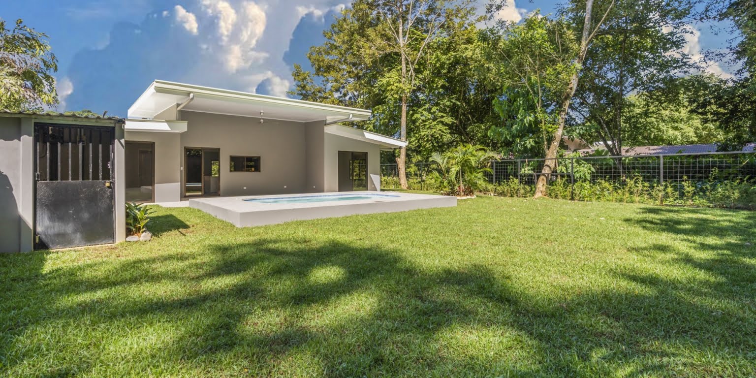 Brand New Modern-Style 3-Bedroom Home with Pool in Easy, Walk-to-Beach Location in Bahia near Uvita Costa Rica Brand New Modern-Style 3-Bedroom Home with Pool in Easy, Walk-to-Beach Location in Bahia near Uvita Costa Rica