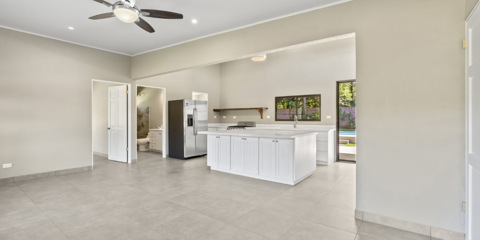 Brand New Modern-Style 3-Bedroom Home with Pool in Easy, Walk-to-Beach Location in Bahia near Uvita Costa Rica Brand New Modern-Style 3-Bedroom Home with Pool in Easy, Walk-to-Beach Location in Bahia near Uvita Costa Rica