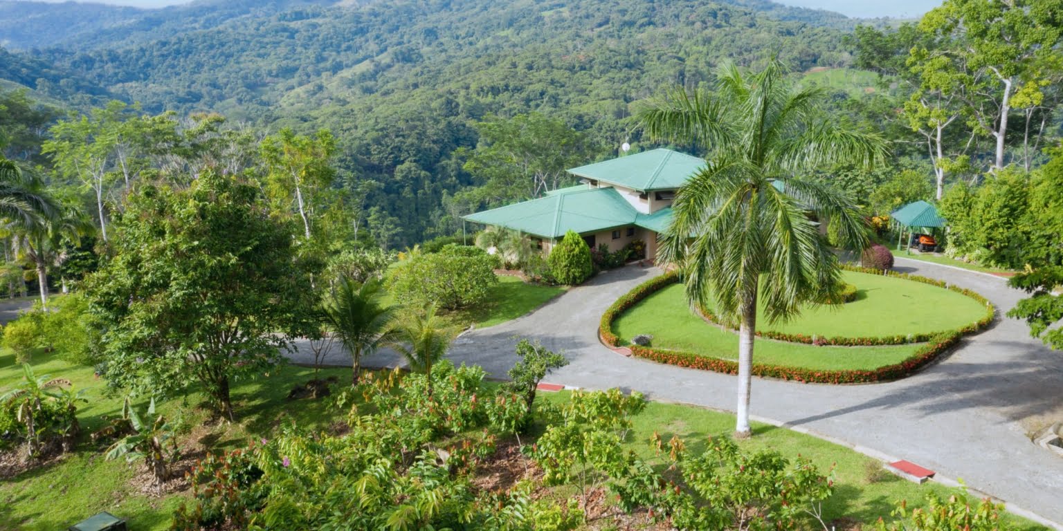 Country Club Feel Oasis Surrounded by Mountains with Cacao Farm in Platanillo above Dominical Costa Rica Country Club Feel Oasis Surrounded by Mountains with Cacao Farm in Platanillo above Dominical Costa Rica