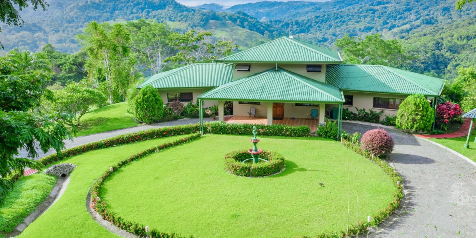 Country Club Feel Oasis Surrounded by Mountains with Cacao Farm in Platanillo above Dominical Costa Rica Country Club Feel Oasis Surrounded by Mountains with Cacao Farm in Platanillo above Dominical Costa Rica