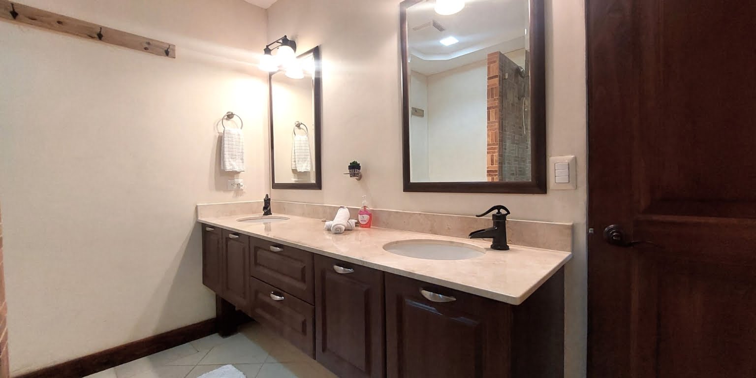 Walk-to-Beach, Stunning Ocean View Townhome with Great Rental Potential in Canto del Mar in Dominicalito Costa Rica Walk-to-Beach, Stunning Ocean View Townhome with Great Rental Potential in Canto del Mar in Dominicalito Costa Rica