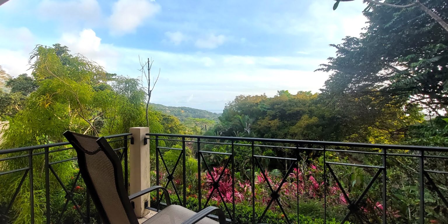 Walk-to-Beach, Stunning Ocean View Townhome with Great Rental Potential in Canto del Mar in Dominicalito Costa Rica Walk-to-Beach, Stunning Ocean View Townhome with Great Rental Potential in Canto del Mar in Dominicalito Costa Rica