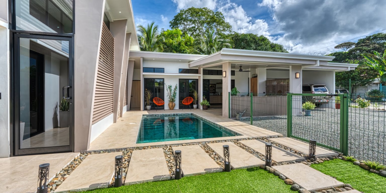 Captivating 3-Bedroom Beach Home with Pool in Uvita Costa Rica