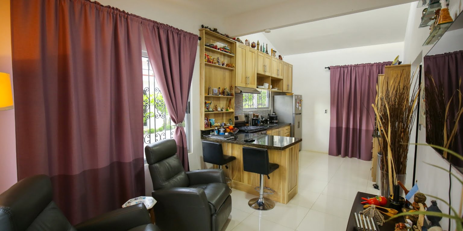 DVO_4507 Commercial Opportunity – Home, Rental Cabins & Room to Build More in Hatillo near Dominical Costa Rica