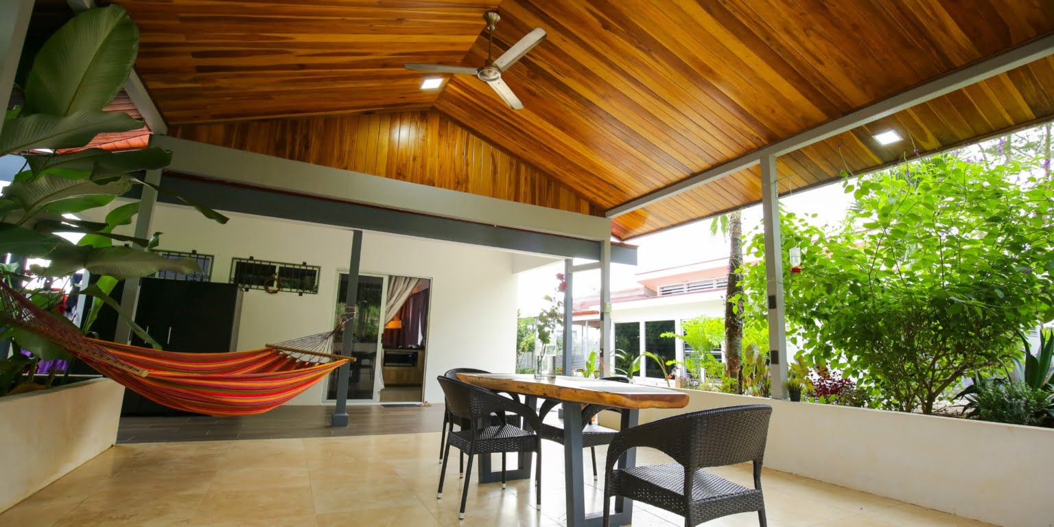 DVO_4496 Commercial Opportunity – Home, Rental Cabins & Room to Build More in Hatillo near Dominical Costa Rica
