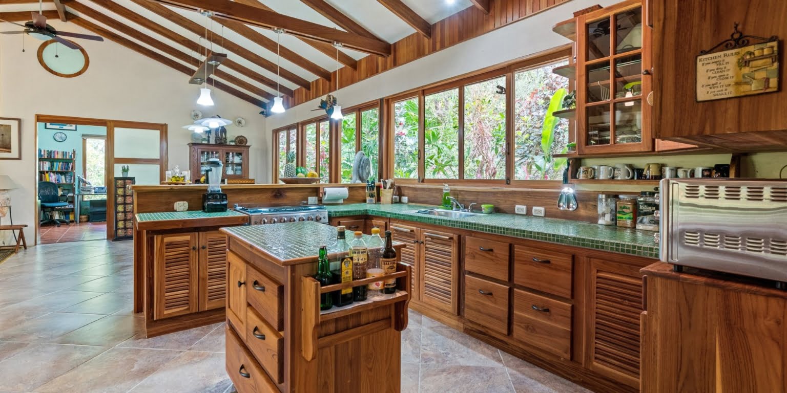 Natural Zen 2-Bedroom Home plus Guest Cabin with Jungle All Around in Lagunas above Dominical Costa Rica