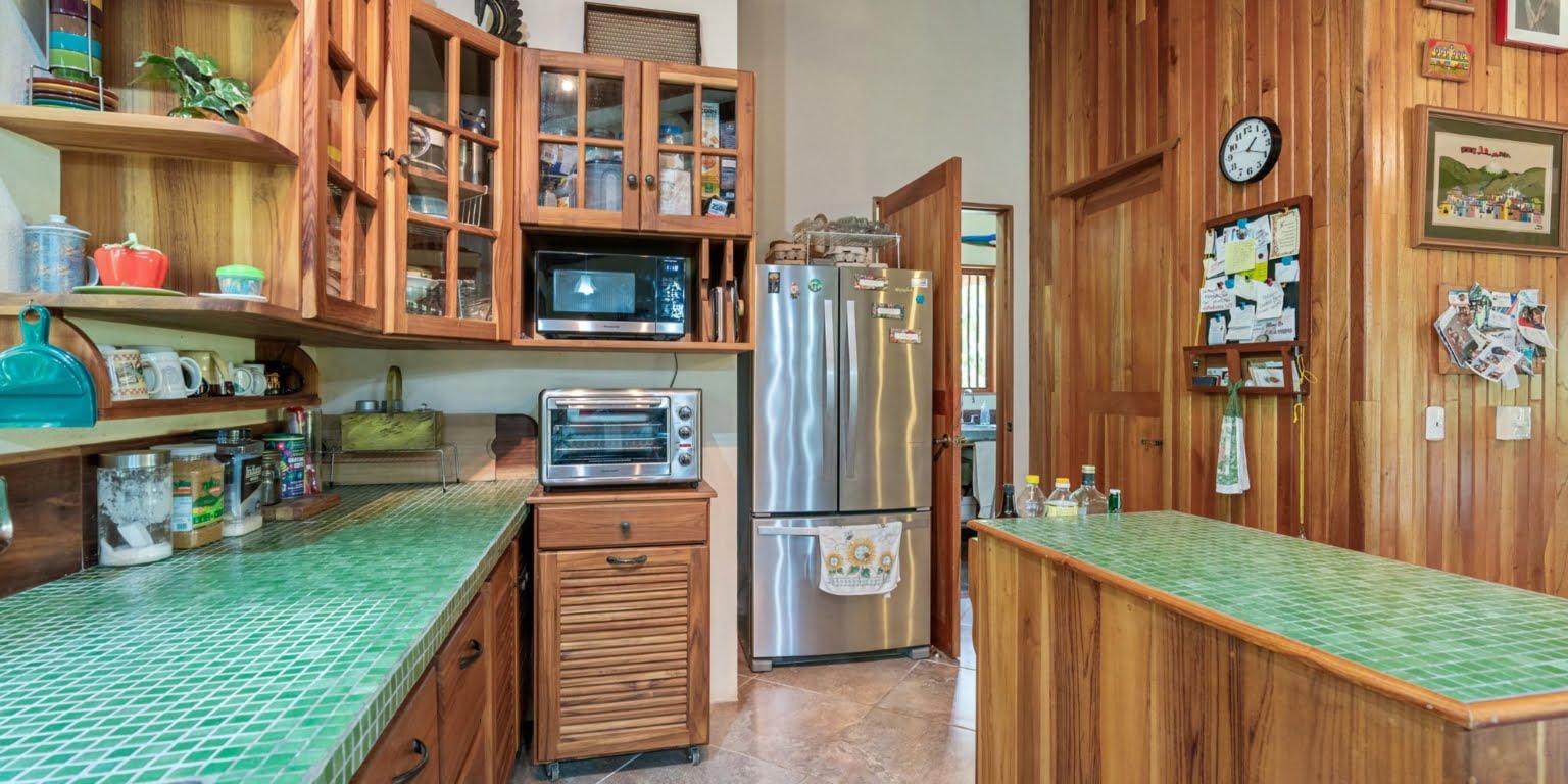 Natural Zen 2-Bedroom Home plus Guest Cabin with Jungle All Around in Lagunas above Dominical Costa Rica