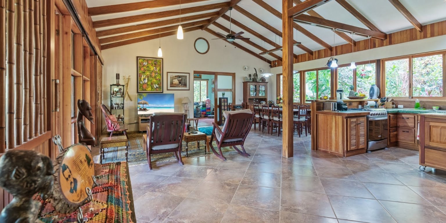 Natural Zen 2-Bedroom Home plus Guest Cabin with Jungle All Around in Lagunas above Dominical Costa Rica