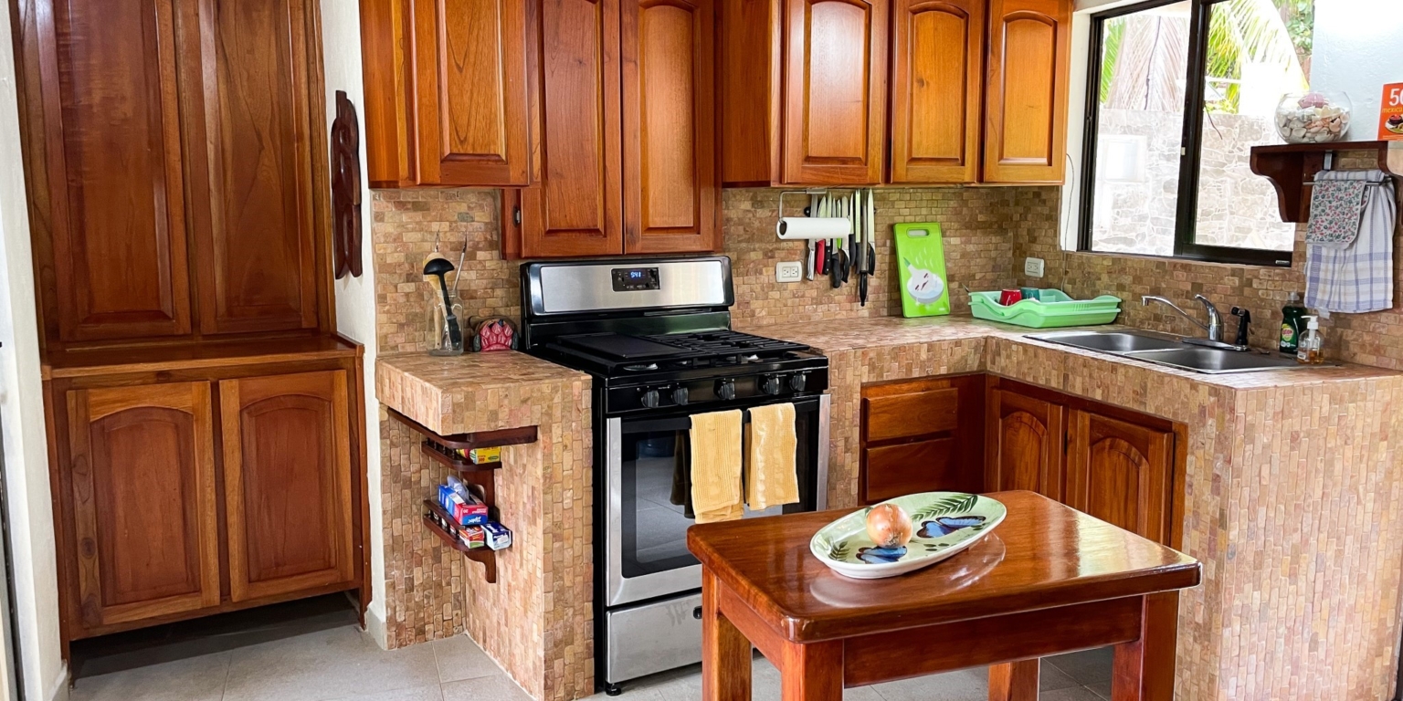 Well Priced Ocean View Home With Great Value Upgrades In Easy Reach Well Priced Ocean View Home With Great Value Upgrades In Easy Reach