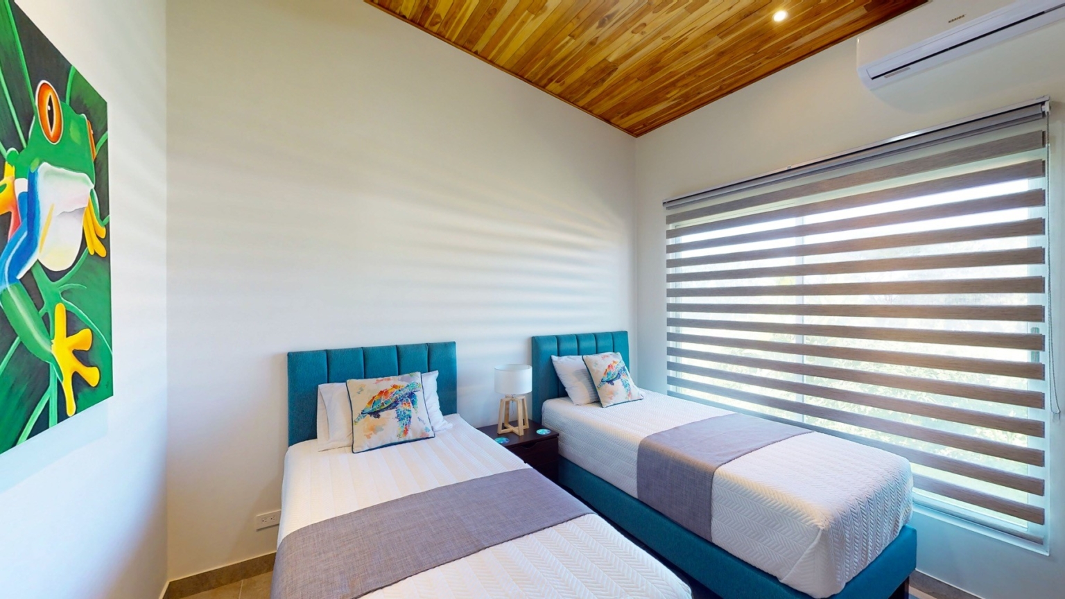 5455 – Ojochal Villa 18 – #17 3 Bedroom Home with Panoramic Mountain View & Pool in Ojochal Costa Rica