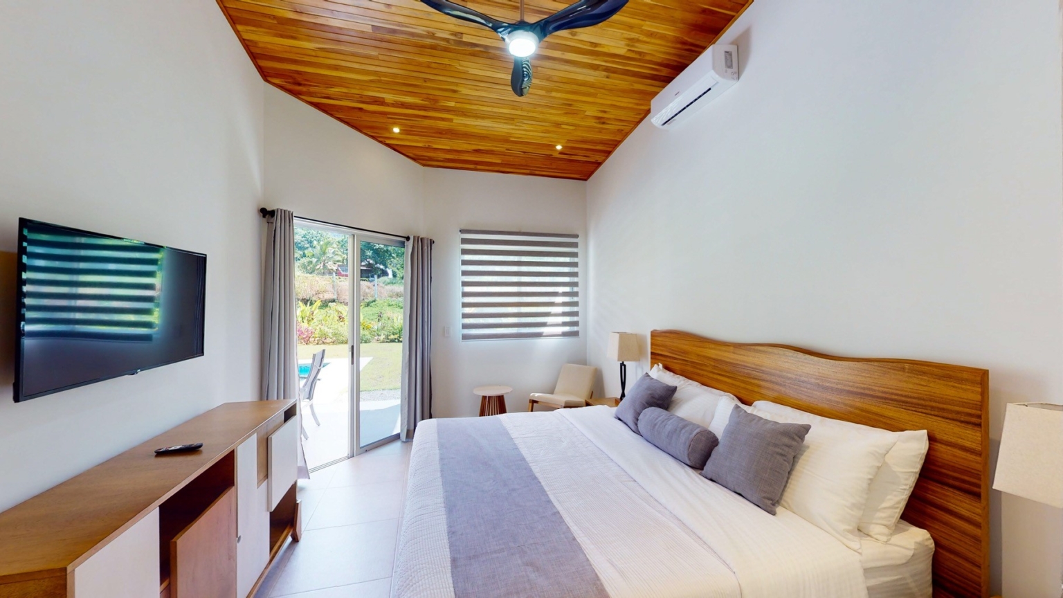 5455 – Ojochal Villa 18 – #11 3 Bedroom Home with Panoramic Mountain View & Pool in Ojochal Costa Rica
