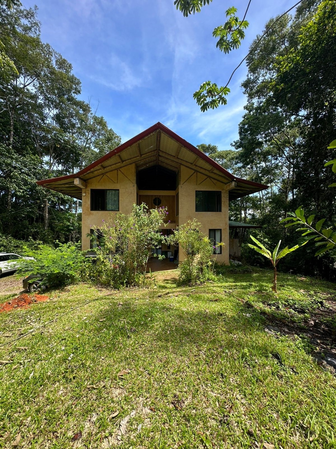 Cozy Jungle House in Platanillo above Dominical Costa Rica Cozy Jungle House in Platanillo above Dominical Costa Rica