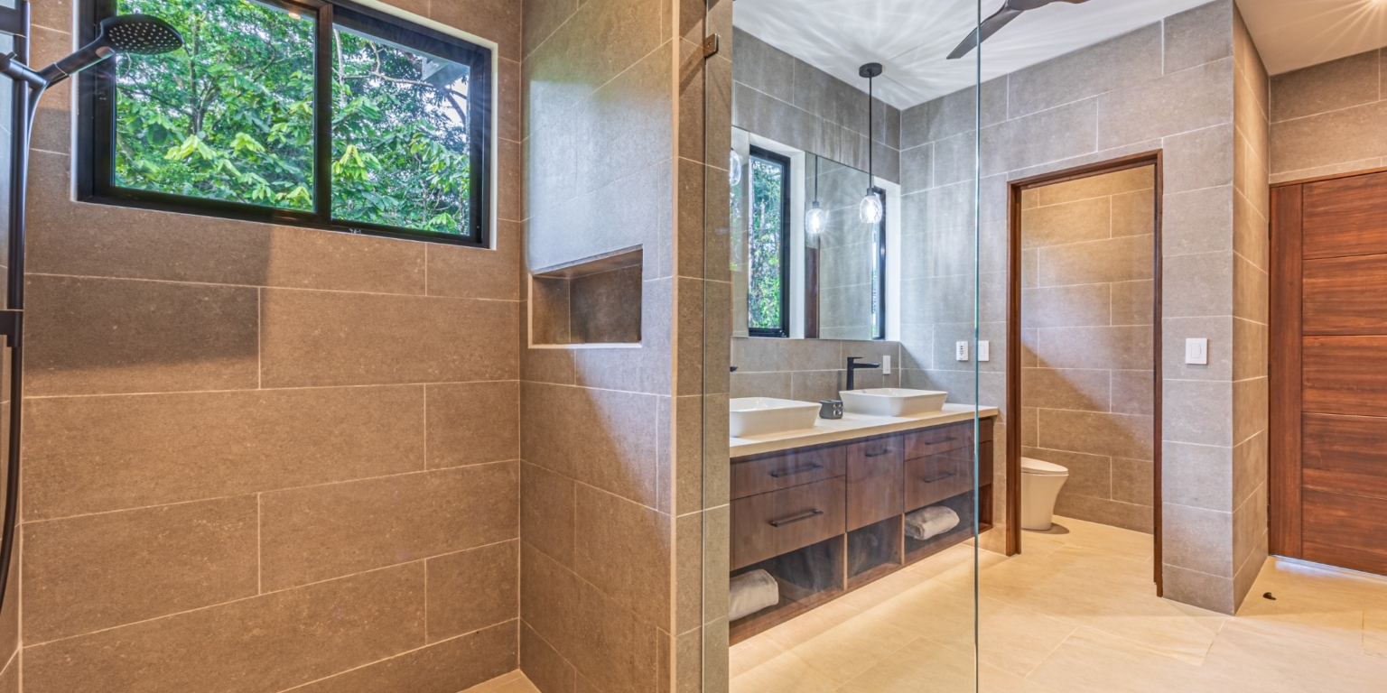 Newly Built, Outstanding Uvita Gem, Hidden in the Jungle Canopy with Ocean & Mountain Views in Uvita Costa Rica