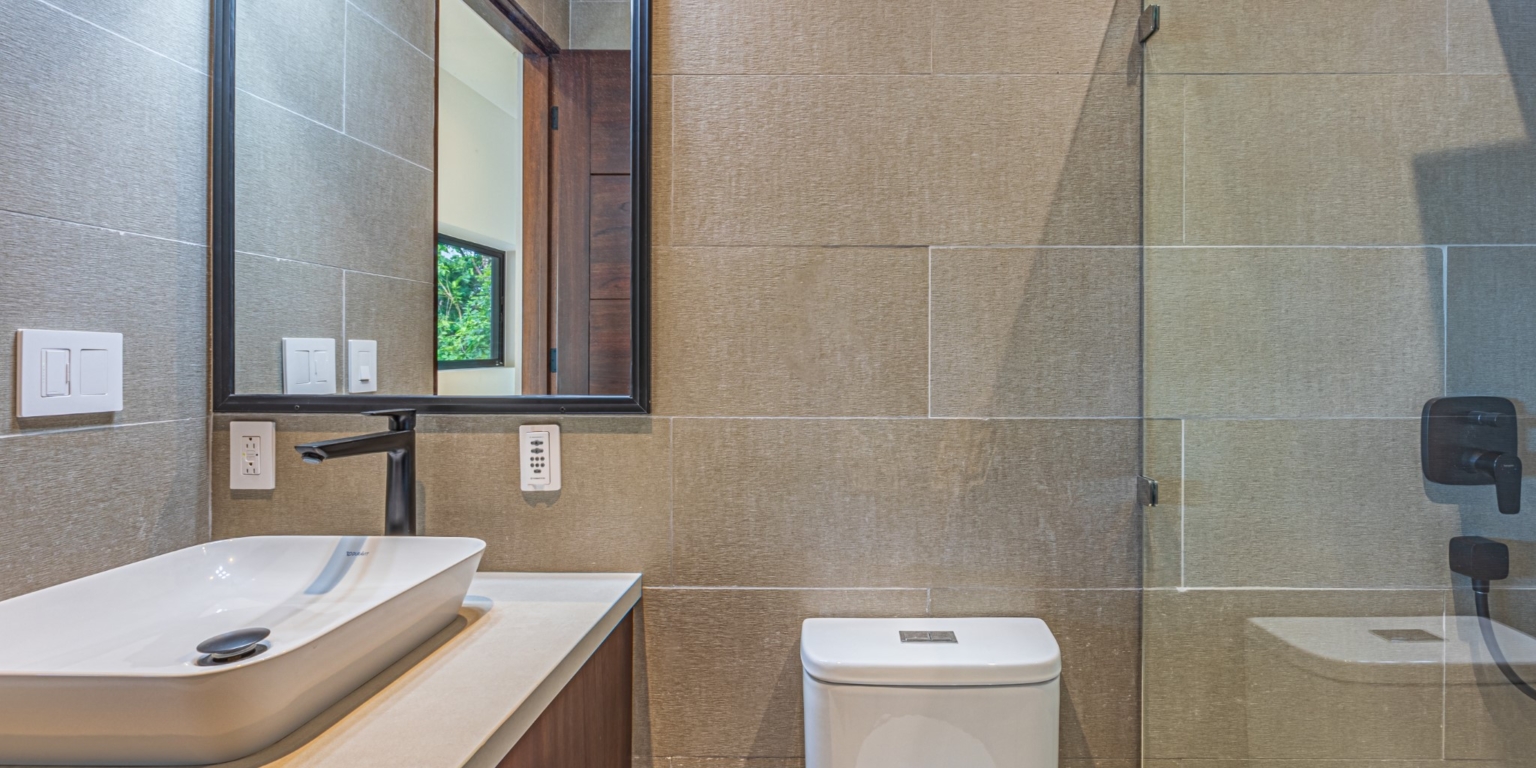 Newly Built, Outstanding Uvita Gem, Hidden in the Jungle Canopy with Ocean & Mountain Views in Uvita Costa Rica