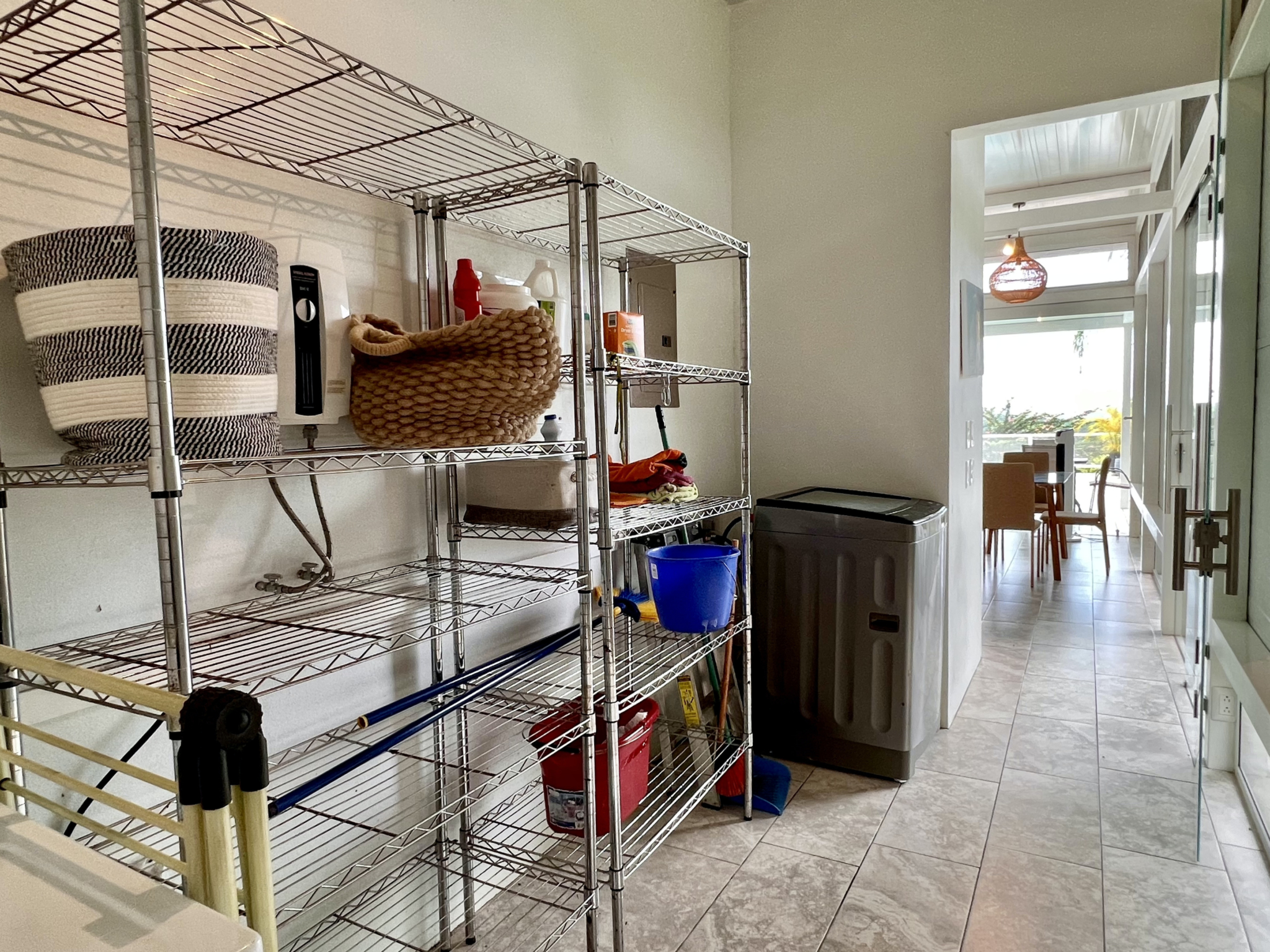 Very Private 2-Bedroom Modern Style Home with Pool in Ojochal Very Private 2-Bedroom Modern Style Home with Pool in Ojochal