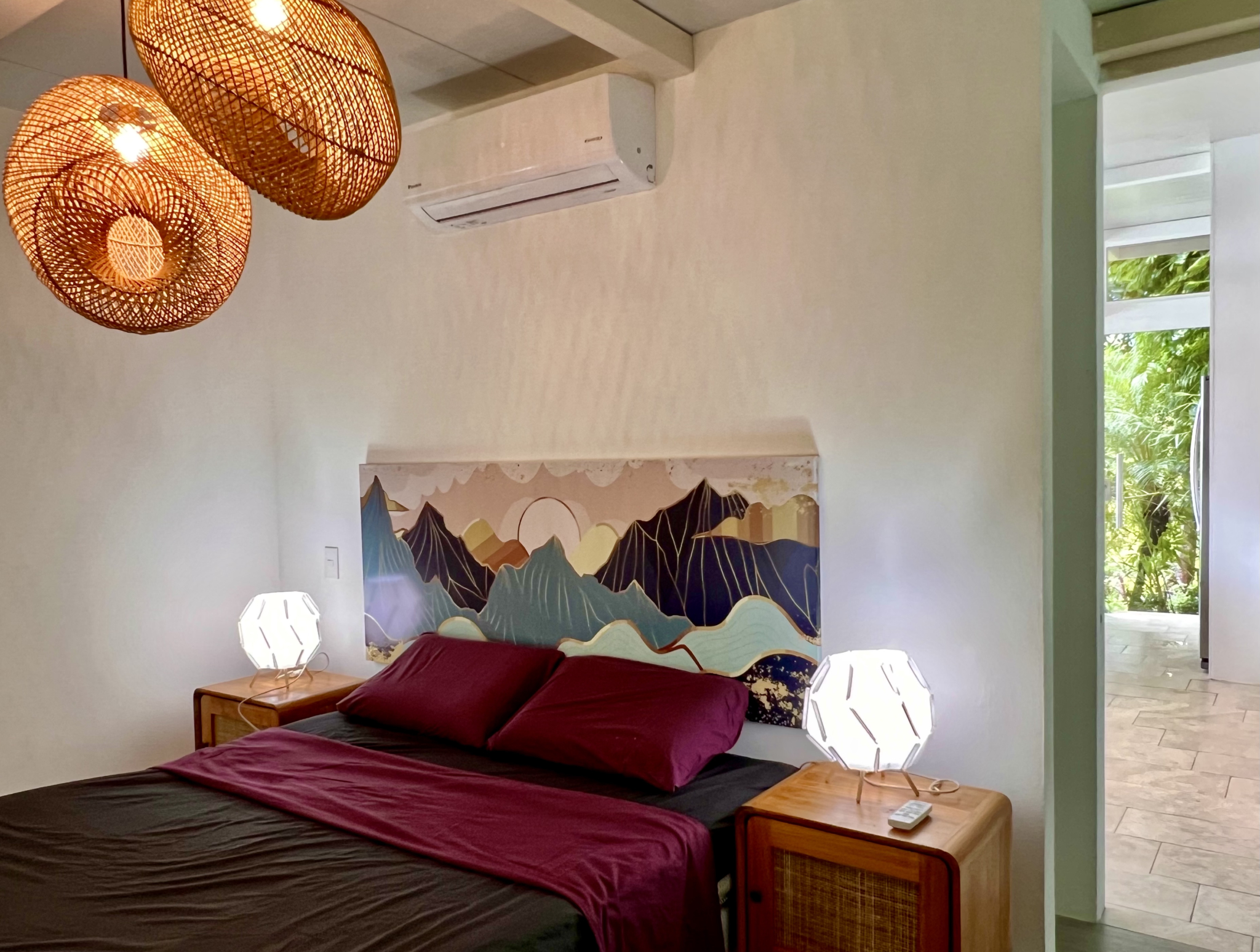 Very Private 2-Bedroom Modern Style Home with Pool in Ojochal Very Private 2-Bedroom Modern Style Home with Pool in Ojochal