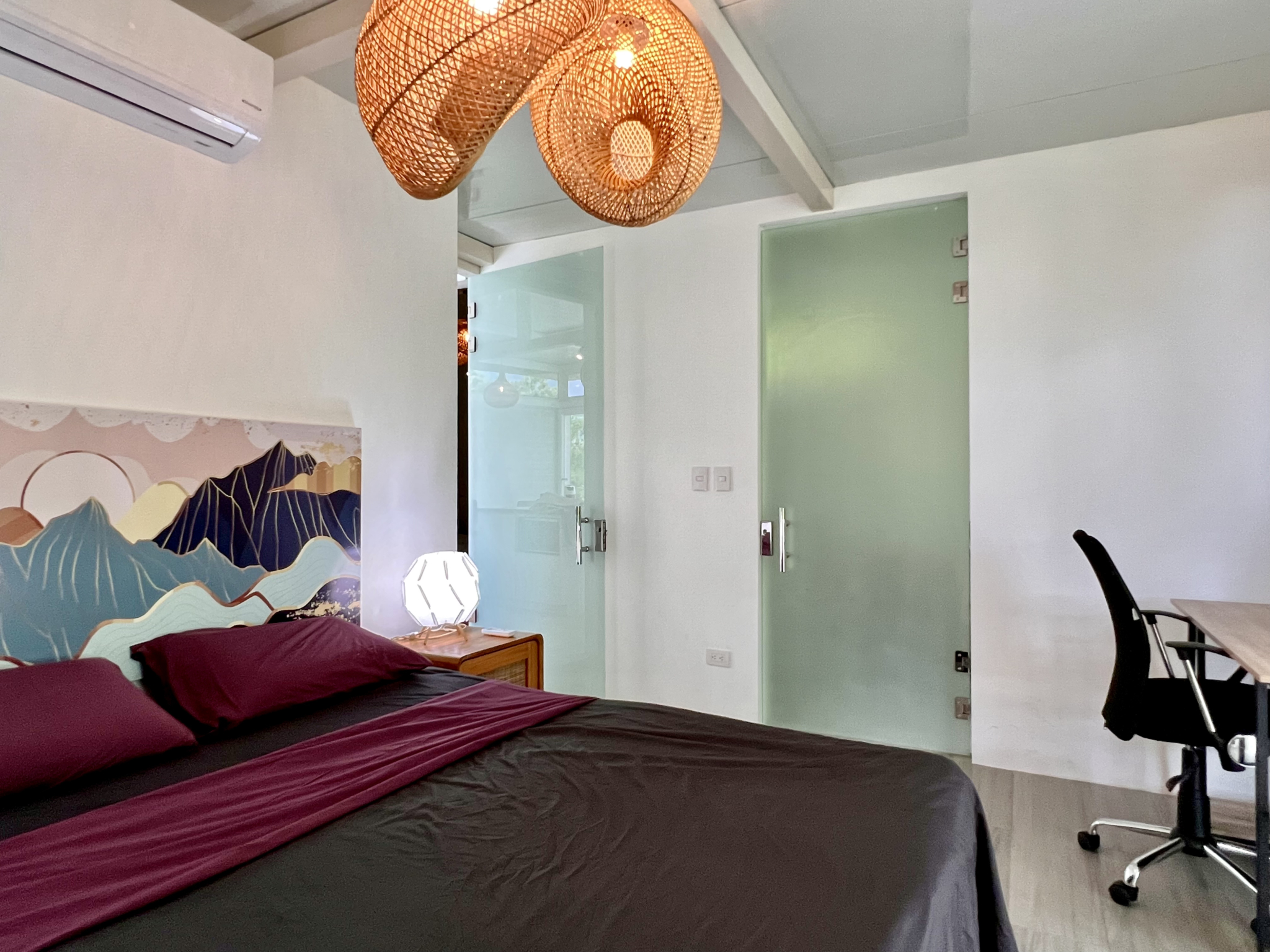 Very Private 2-Bedroom Modern Style Home with Pool in Ojochal Very Private 2-Bedroom Modern Style Home with Pool in Ojochal
