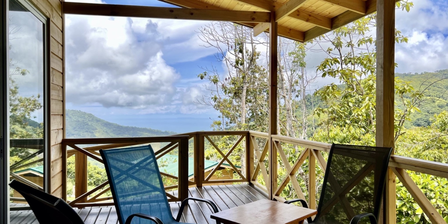 31.4840 House and Cabins Morete 40 Brand New Home And 2 Guest Houses With Breathtaking Views And Waterfall in Uvita Costa Rica