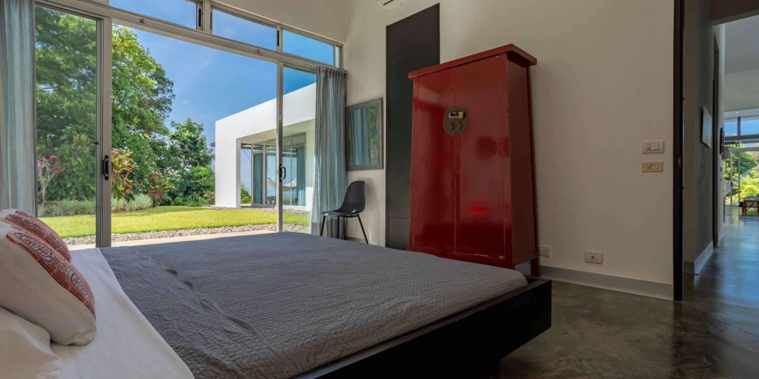 Mariposa Luxury Modern Home with Guest House in Uvita Costa Rica