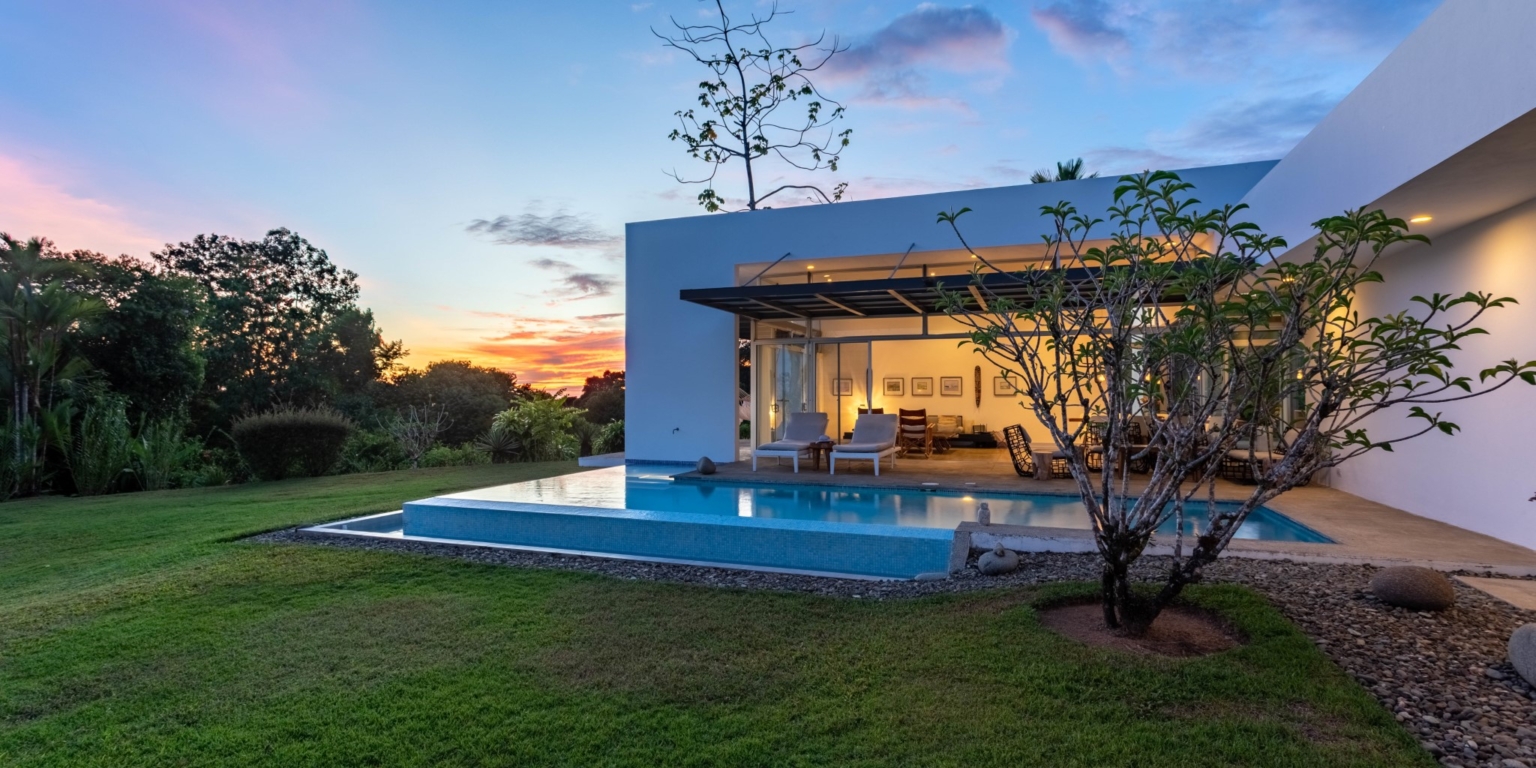 Mariposa Luxury Modern Home with Guest House in Uvita Costa Rica