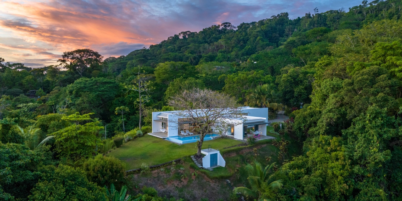 Mariposa Luxury Modern Home with Guest House in Uvita Costa Rica