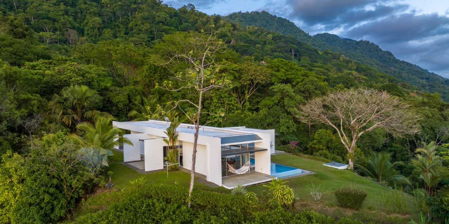 Mariposa Luxury Modern Home with Guest House in Uvita Costa Rica