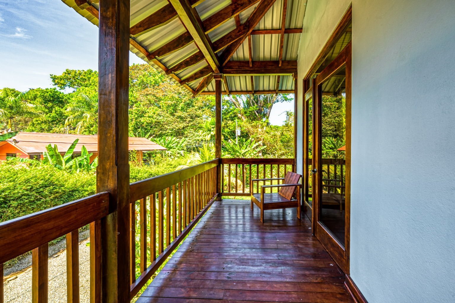 Ideal Rental Home On the River Walking Distance to Dominical Beach Ideal Rental Home On the River Walking Distance to Dominical Beach