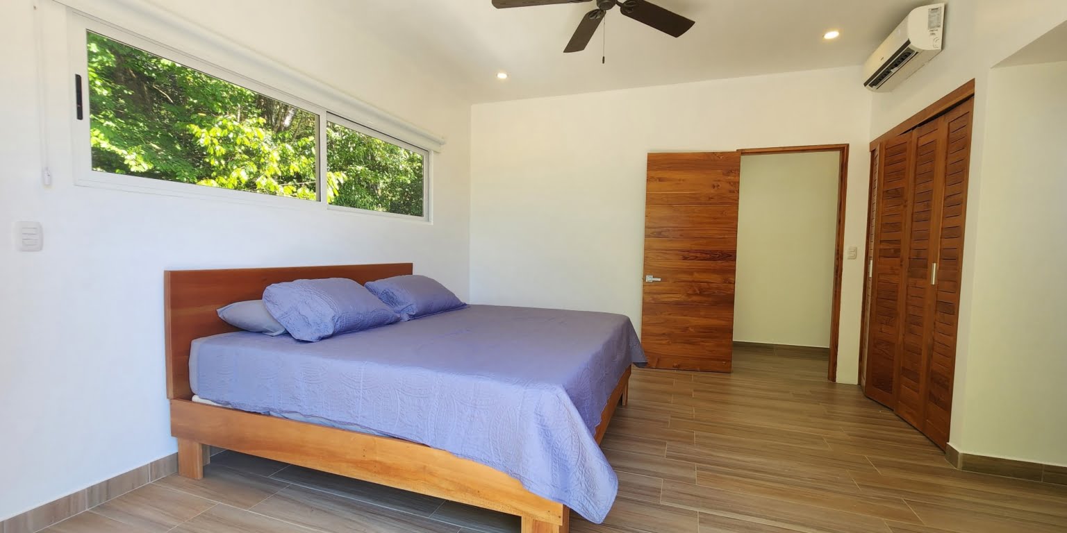 UVI258 – Villa Hermosa – 20 Unique 3-Bedroom Townhome Condo Just Minutes Walk from the Beach with Spectacular Ocean View – Perfect Rental Property in Playa Hermosa near Uvita Costa Rica
