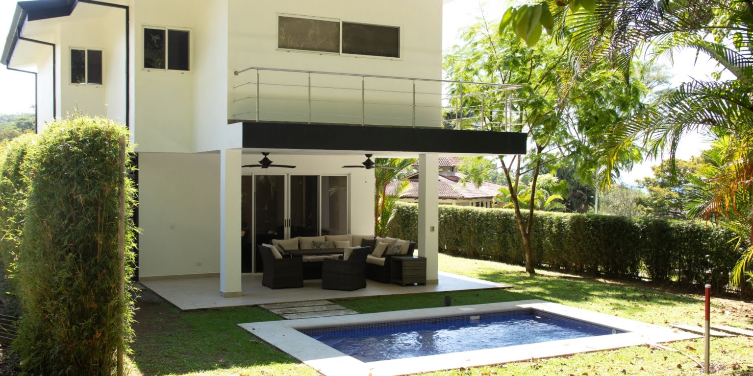 UVI258 – Villa Hermosa – 08 Unique 3-Bedroom Townhome Condo Just Minutes Walk from the Beach with Spectacular Ocean View – Perfect Rental Property in Playa Hermosa near Uvita Costa Rica