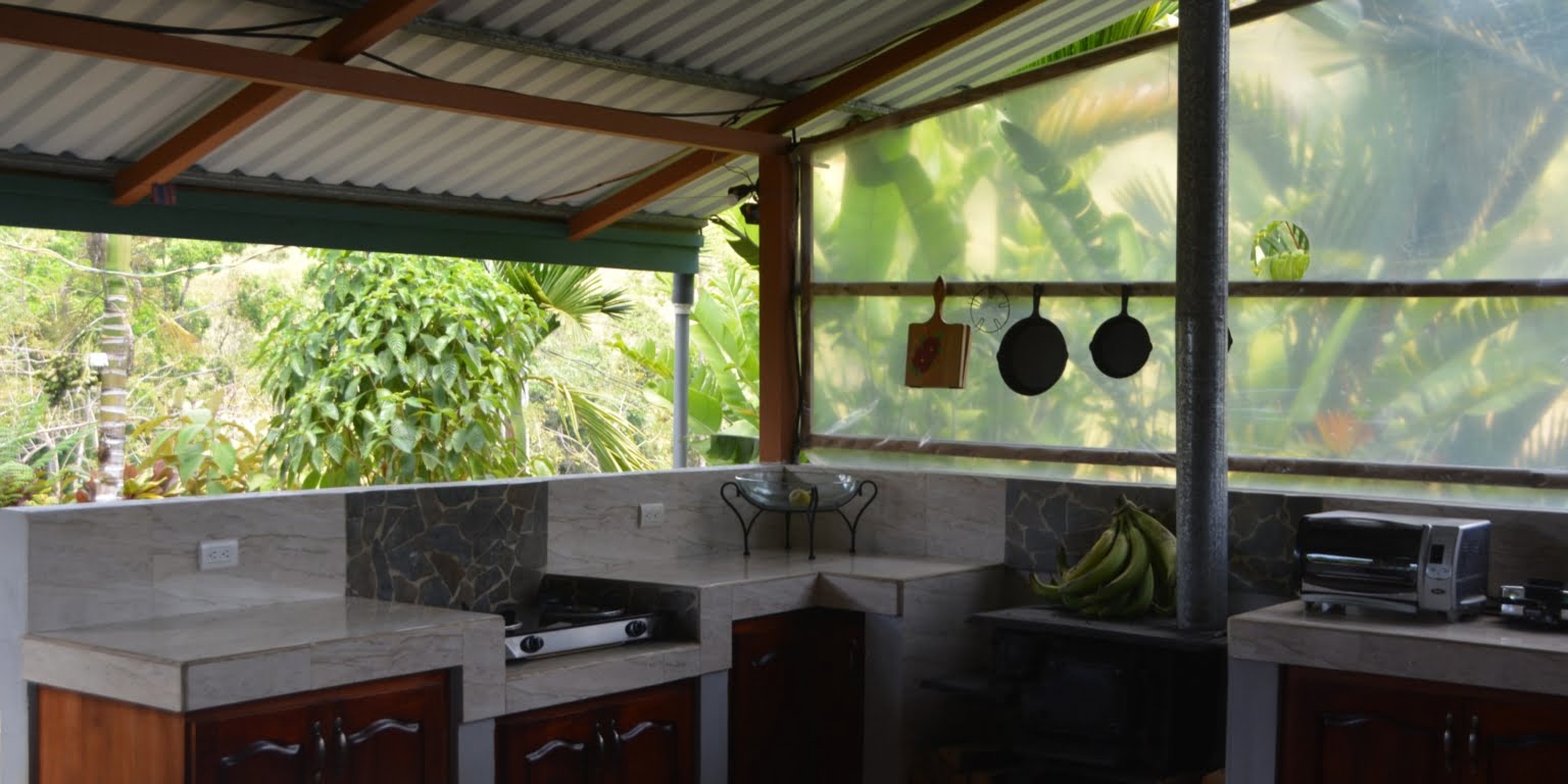 Foothill Ranch with Open Views and a Quiet 3-Bedroom Home on 25 Acres