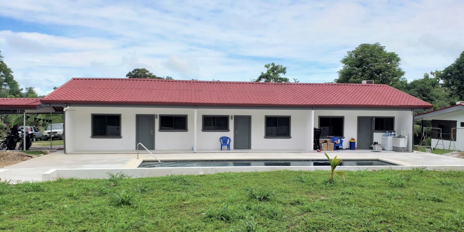 e1 Income Property with a 2-Bedroom Owner House & 3 2-Bedroom Apartments in the Heart of Ojochal Costa Rica