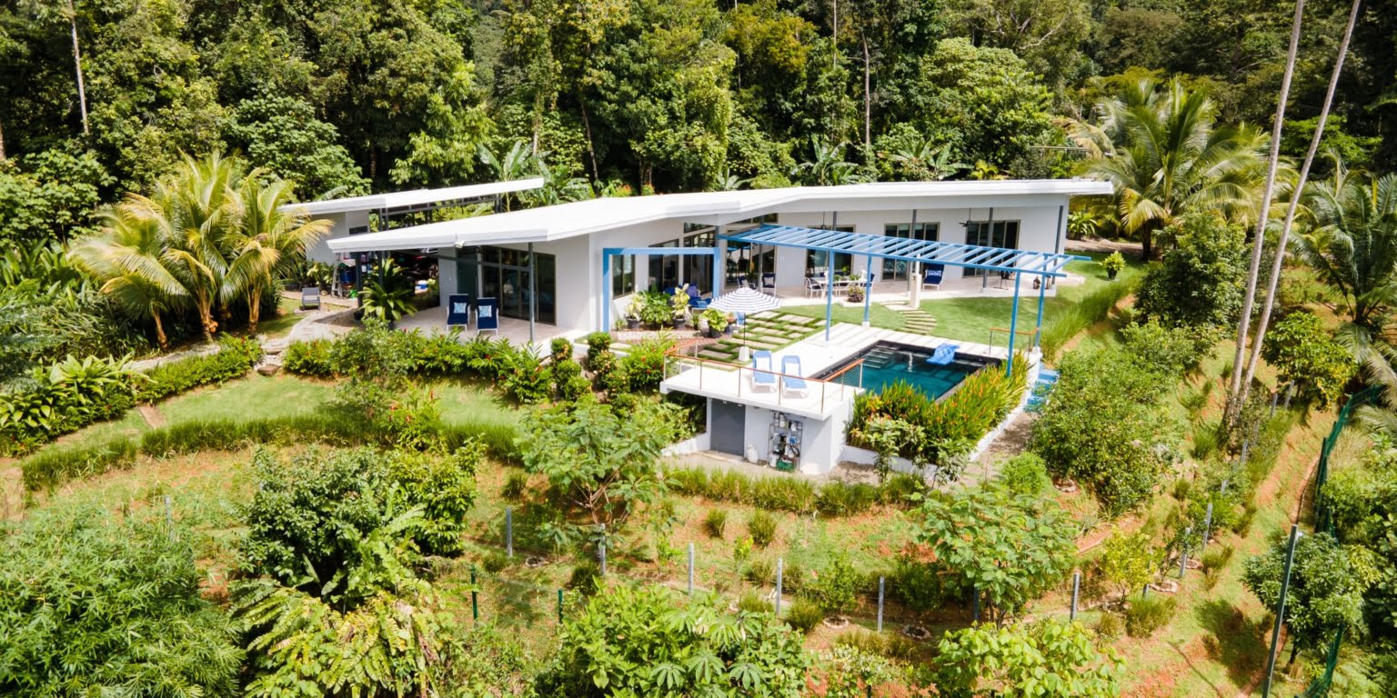 Stunning Modern Luxury Ocean View 3-Bedroom Home on Nearly 10 Acres with Private River Trails in Ojochal Costa RicaStunning Modern Luxury Ocean View 3-Bedroom Home on Nearly 10 Acres with Private River Trails in Ojochal Costa Rica Stunning Modern Luxury Ocean View 3-Bedroom Home on Nearly 10 Acres with Private River Trails in Ojochal Costa Rica