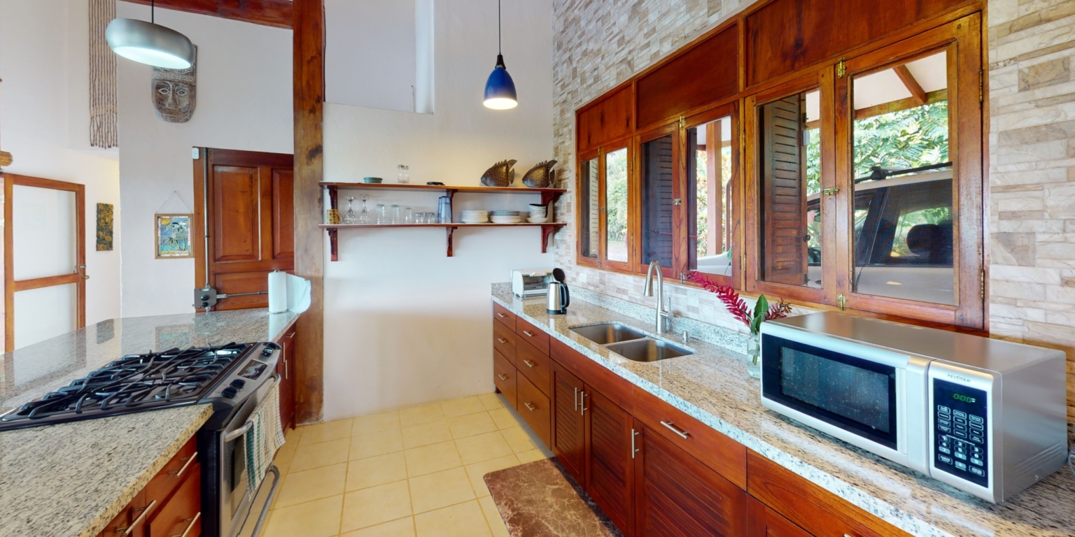 Expansive Oceanview from this 4-Bedroom Home with Big Pool In Ojochal Costa Rica Expansive Oceanview from this 4-Bedroom Home with Big Pool In Ojochal Costa Rica