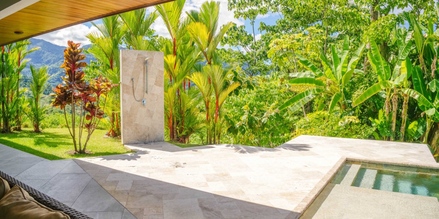 web_Casa Bonita_additional photos_15 Amazing Luxury 3-Bedroom Home Plus Guest Quarters & Infinity Pool Overlooking Whale’s Tail in Uvita Costa Rica