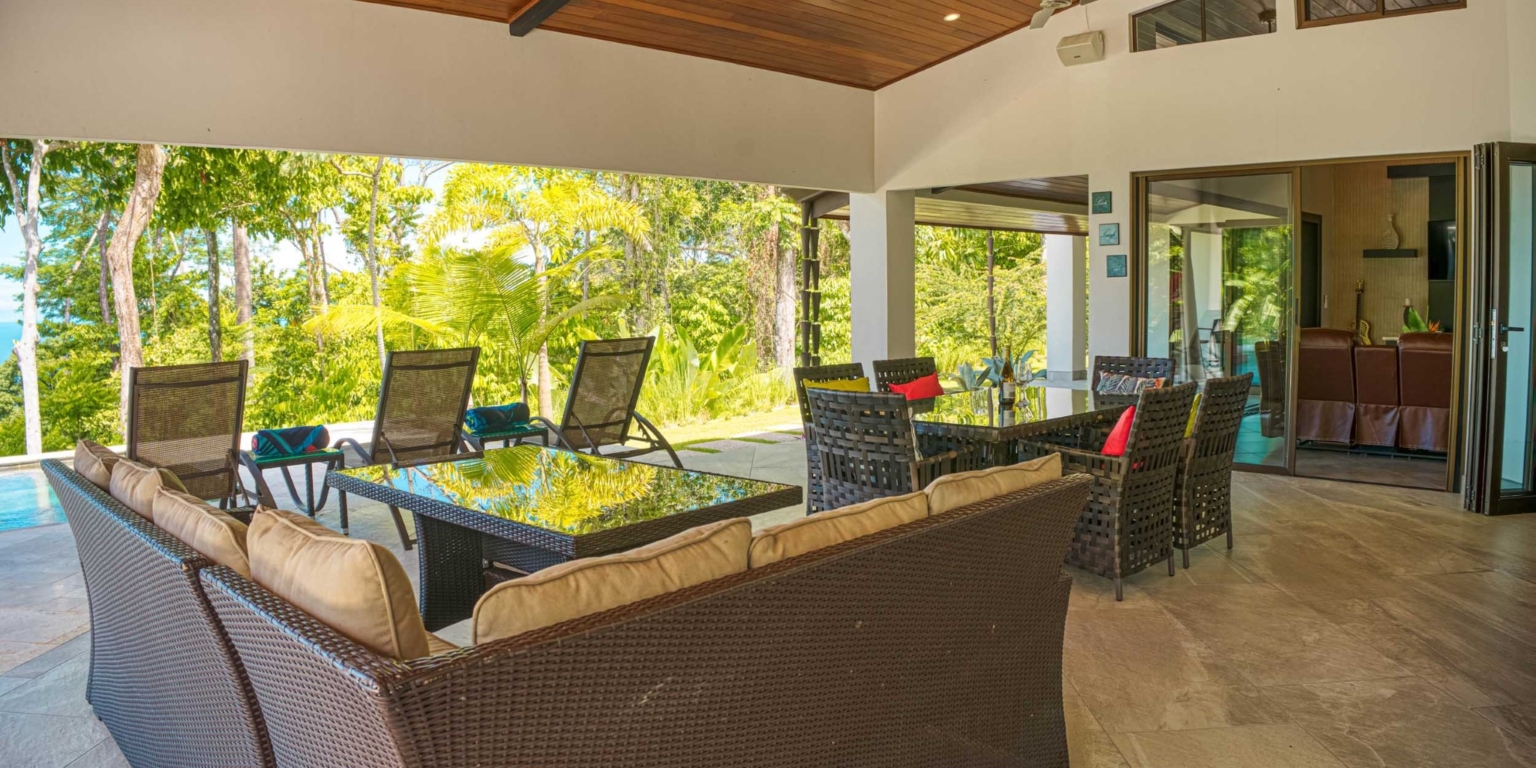 web_Casa Bonita_additional photos_11 Amazing Luxury 3-Bedroom Home Plus Guest Quarters & Infinity Pool Overlooking Whale’s Tail in Uvita Costa Rica