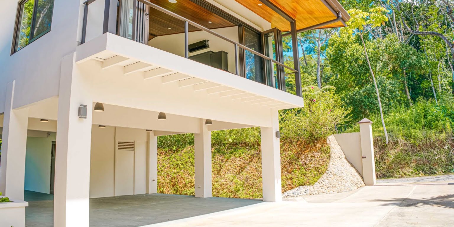 Casa Bonita_web_34 Amazing Luxury 3-Bedroom Home Plus Guest Quarters & Infinity Pool Overlooking Whale’s Tail in Uvita Costa Rica