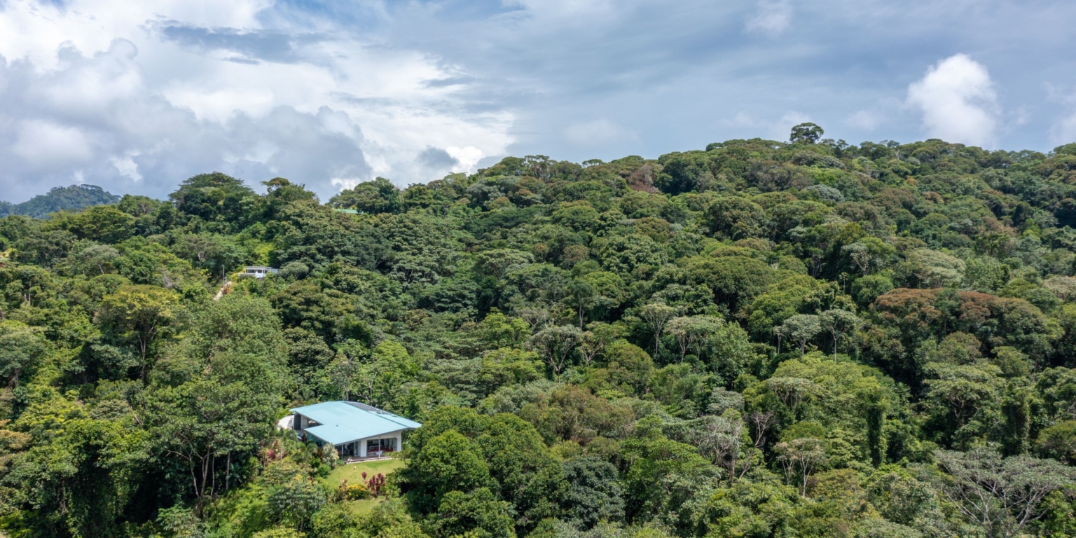 MYdesign_maison_49 Beautiful 3-Bedroom Jungle & Sunset View Home with Pool & River Access in Ojochal Costa Rica