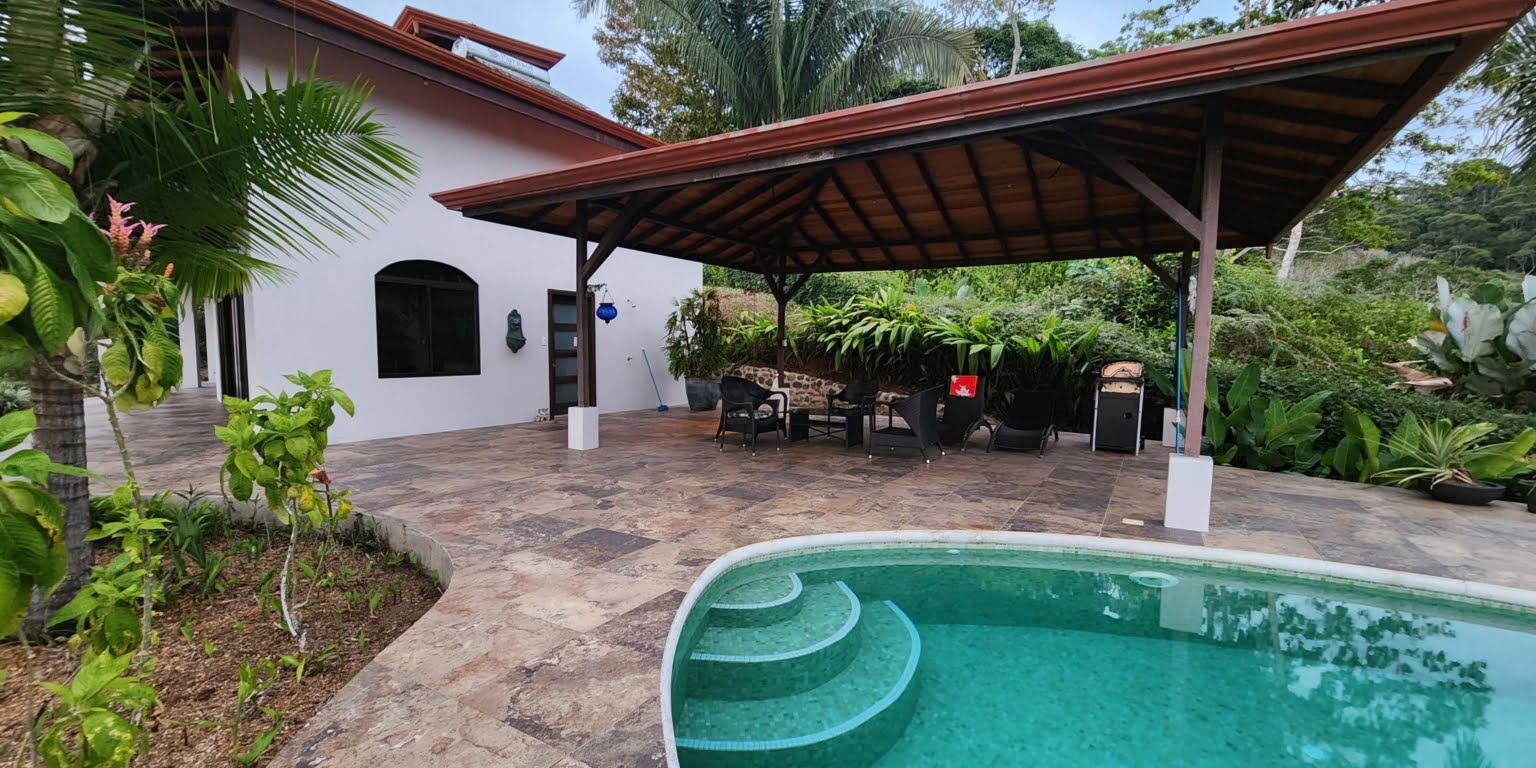 PLT173 – 13 Private Luxury Ocean View 2-Bedroom Home on 2.5 Acres for Great Privacy and Great Rental Potential in Platanillo above Dominical Costa Rica
