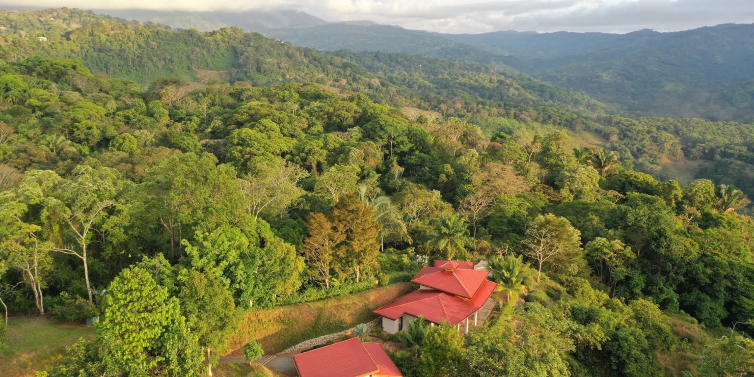 PLT173 – 06 Private Luxury Ocean View 2-Bedroom Home on 2.5 Acres for Great Privacy and Great Rental Potential in Platanillo above Dominical Costa Rica