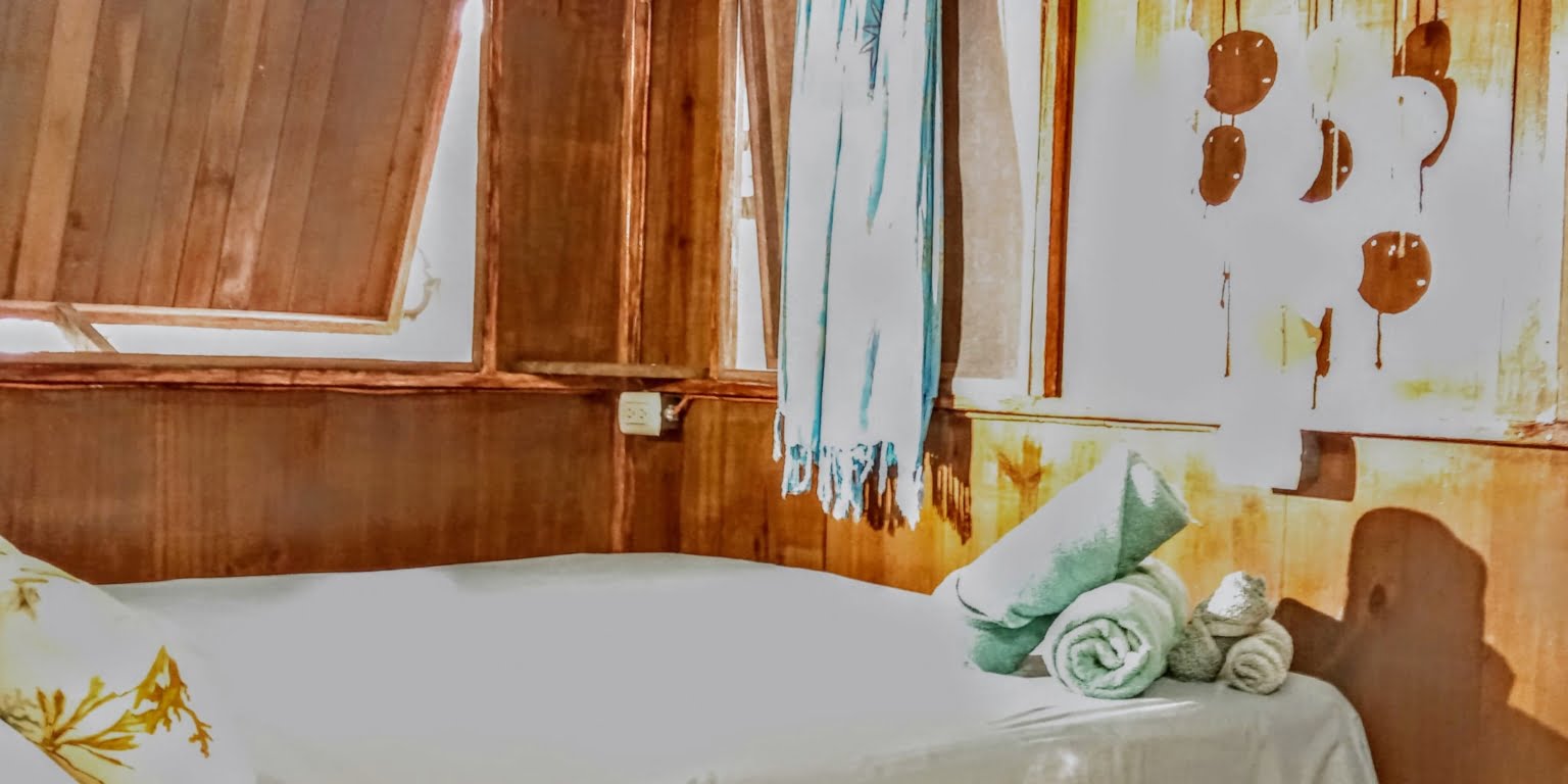 An Oasis in Uvita with Two Homes, Two Cabinas & more – Perfect for Rental or Retreat in Uvita Costa Rica