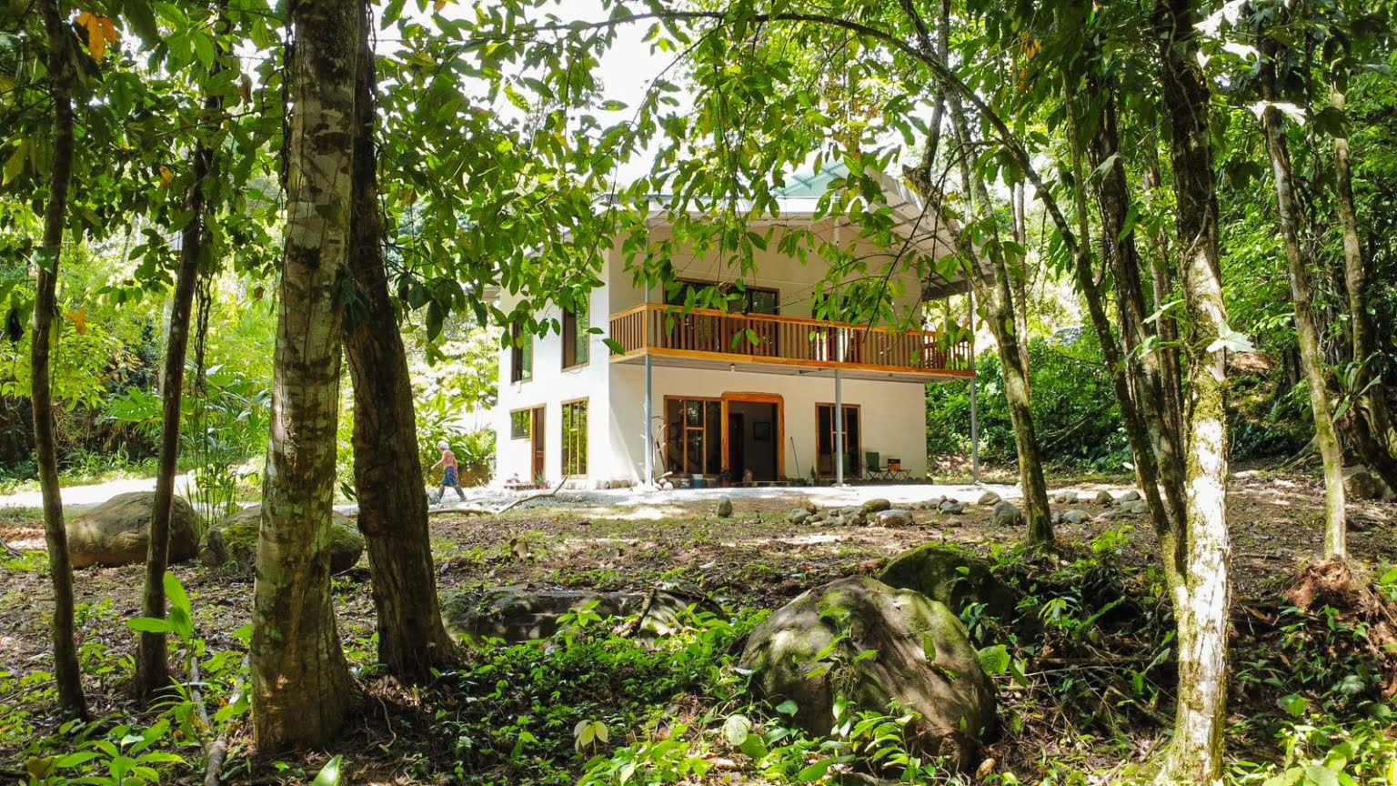 Prime Investment Fixer Upper Opportunity in Premier Location in Uvita Costa Rica Prime Investment Fixer Upper Opportunity in Premier Location in Uvita Costa Rica