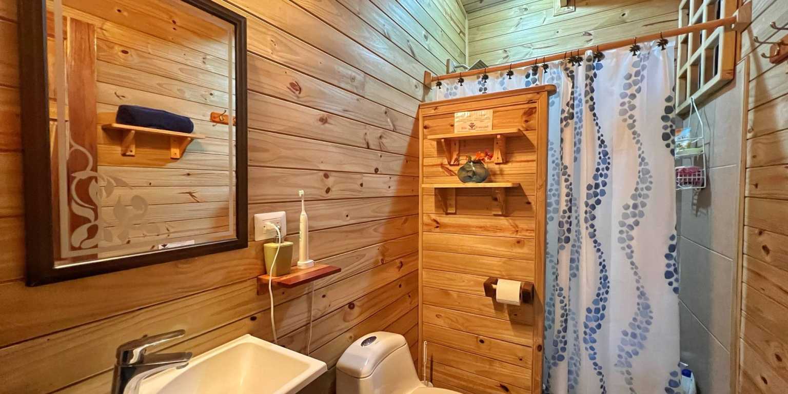 11 ALarge Cabin 10 Small Cabin Business Hotel with Walk to Beach & Town Location in Uvita Costa Rica