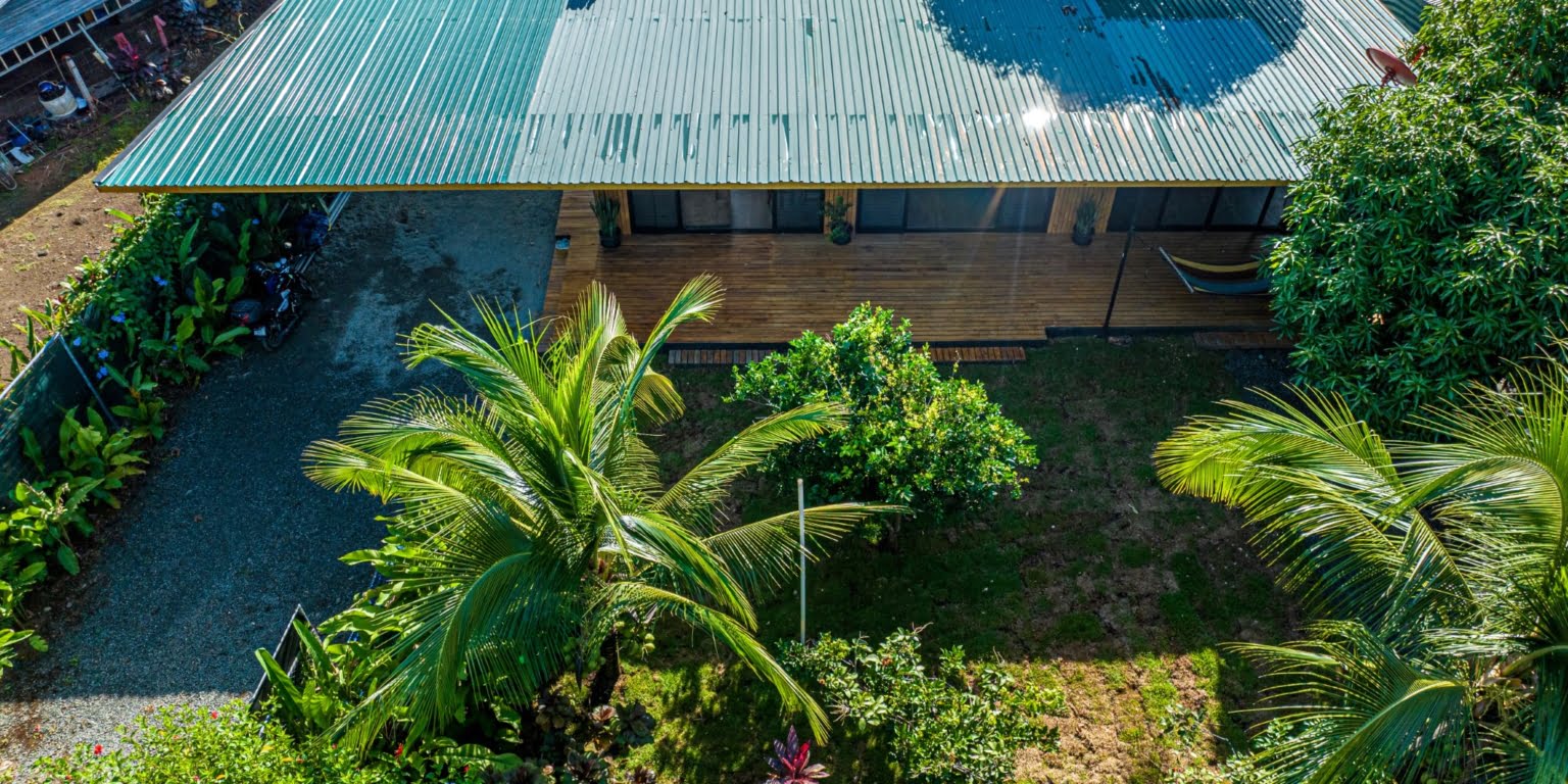 Cozy 1-Bedroom Hatillo Hideaway with with Pool only a Short Drive to the Beach in Hatillo near Dominical Costa Rica Cozy 1-Bedroom Hatillo Hideaway with with Pool only a Short Drive to the Beach in Hatillo near Dominical Costa Rica